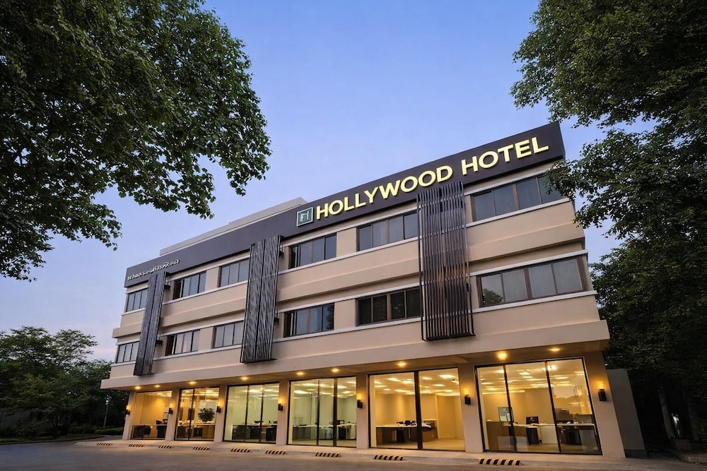 hollywood hotel puerto princesa