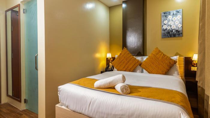 hollywood hotel puerto princesa