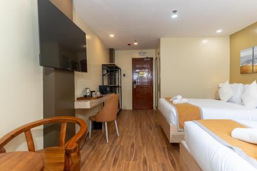 hollywood hotel puerto princesa