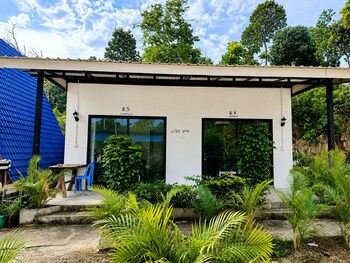 blue zone hostel