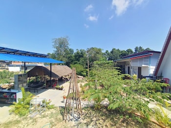 blue zone hostel