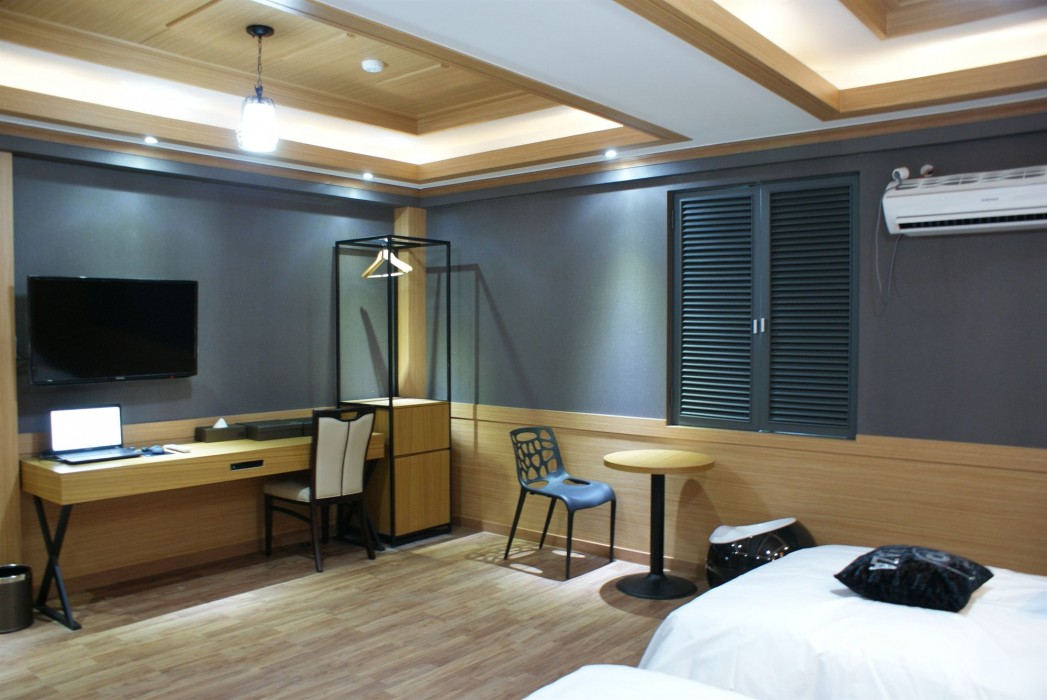 suwon ingyedong central plaza hotel