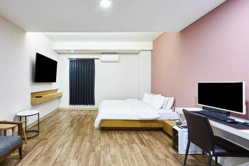 suwon ingyedong central plaza hotel