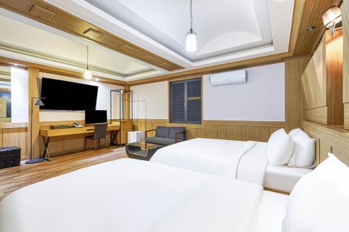 suwon ingyedong central plaza hotel