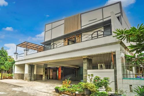 hotel o near ciputra world surabaya