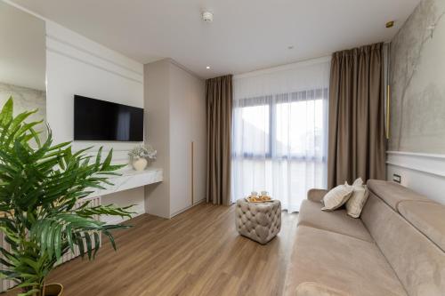 sunday residence and spa split