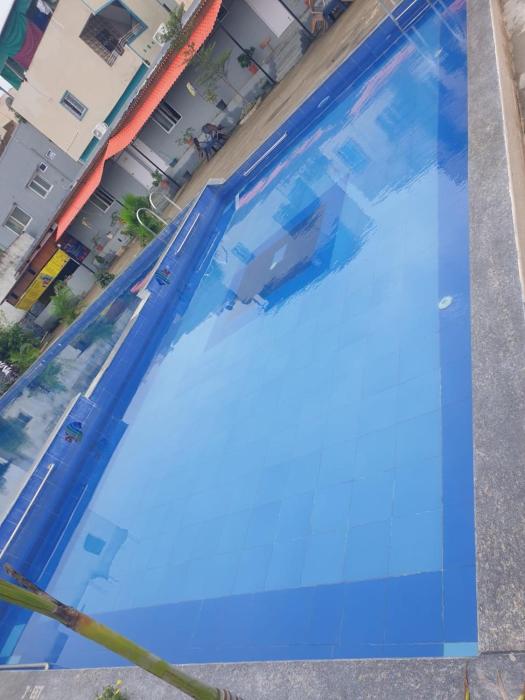 himalaya pool and resort