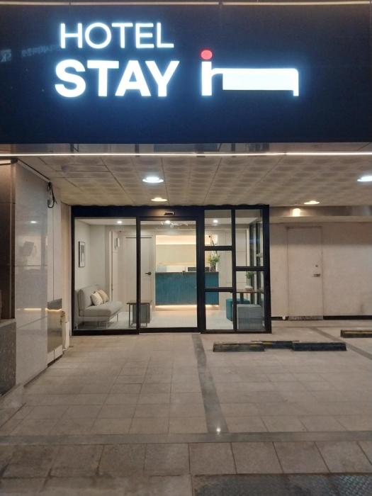 hotel stay in