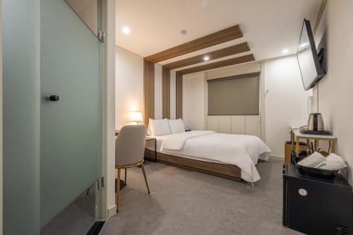 hotel stay in