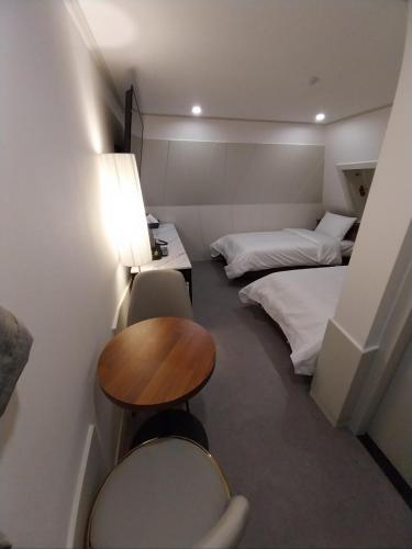 hotel stay in