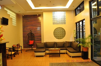 rovics tourist hotel