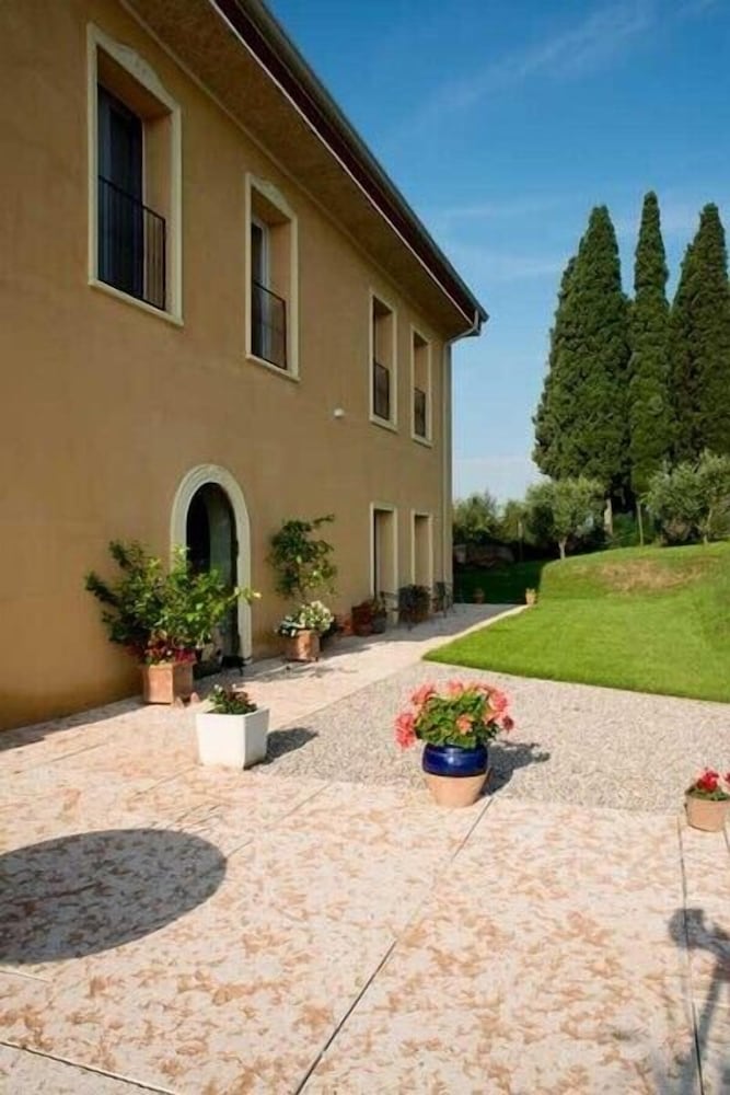 castelnuovo del garda