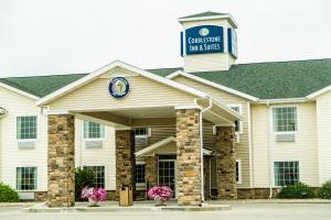 cobblestone inn and suites winterset ia