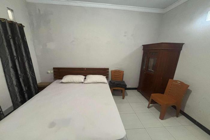 oyo 95050 penginapan sekarsari syariah