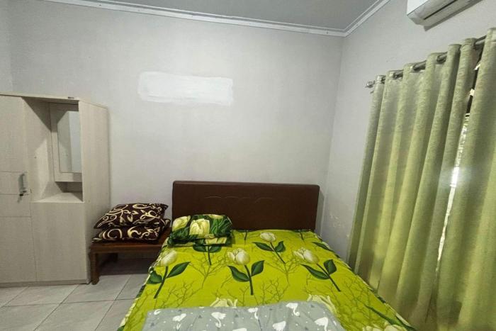 oyo 95050 penginapan sekarsari syariah