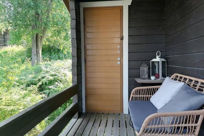 high rise cottage
