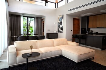 Modern 3Br Loft Ii Villa Private Pool,,3 star