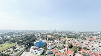 comfortable studio at samesta mahata serpong apartment