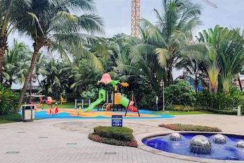 spacious and homey 2br at apartment sky house alam sutera