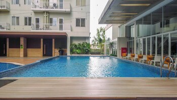 Cozy Living Studio Bogor Icon Apartment,,2 star