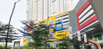 strategic and trendy studio at bassura city apartment
