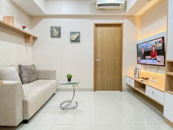 modern and homey 1br apartment oasis cikarang