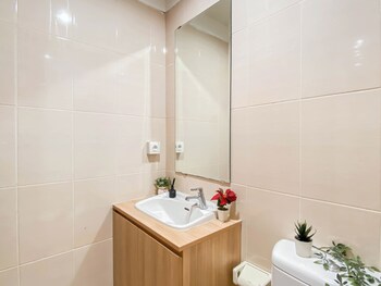 modern and homey 1br apartment oasis cikarang