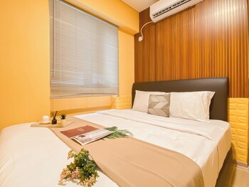 trendy 2br at meikarta apartment