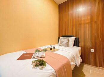 trendy 2br at meikarta apartment