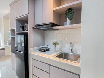 enjoy living studio at apartment pollux chadstone