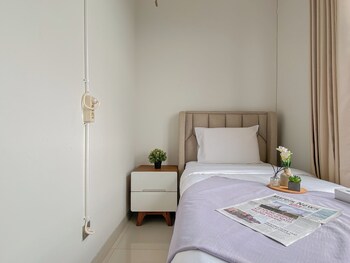 sophisticated 2br apartment at transpark cibubur