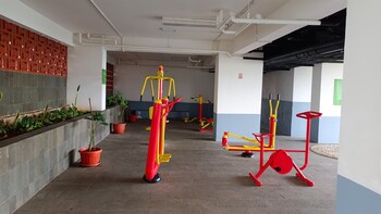 simply studio at serpong garden apartment