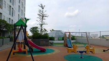 simply studio at serpong garden apartment