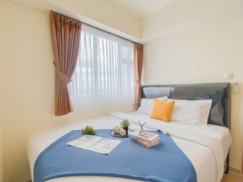 enjoy living 2br at apartment meikarta
