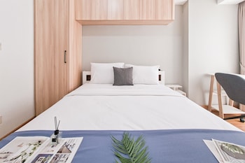 comfy and neat studio at m town residence apartment