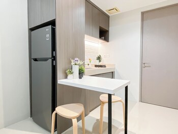 comfy and trendy 1br at vasanta innopark apartment