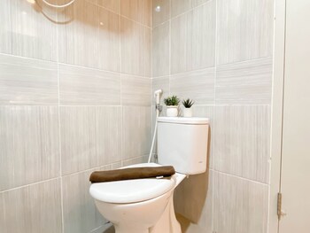 comfy and trendy 1br at vasanta innopark apartment