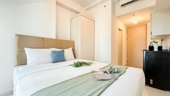 cozy and simple look studio at tokyo riverside pik 2 apartment