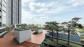 spacious and cozy stay 3br at gold coast apartment