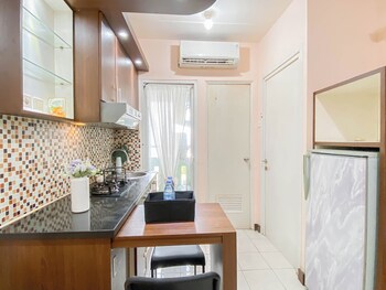 Comfy And Homey 2Br At Green Pramuka City Apartment,,2 star