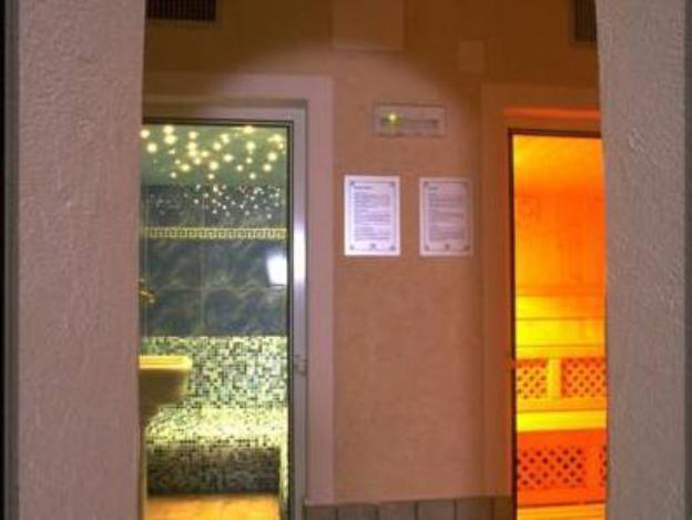 active hotel rosat