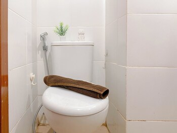 Relaxing And Serene 1Br At Vittoria Residence Apartment,,2 star