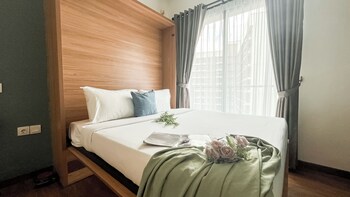 warm tone studio at sky house bsd apartment
