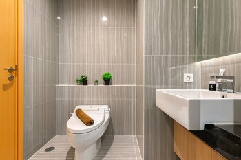 elegant and homey studio at apartment capitol suites