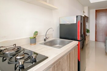 pristine and homelike 2br apartment at vittoria residence