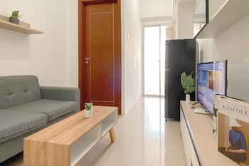 Simple Look 1Br At Apartment Vittoria Residence,,2 star
