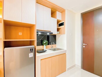 warm tone studio at pollux chadstone apartment