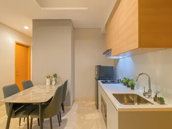 fully furnished 2br at apartment capitol suites