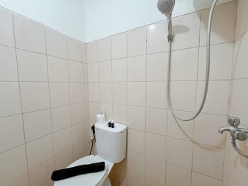 simple 2br apartment at tamansari panoramic