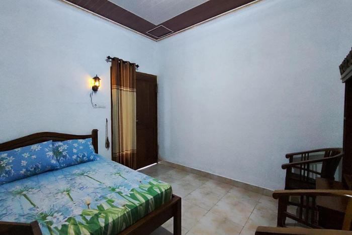 oyo 95055 homestay panasan pak budi
